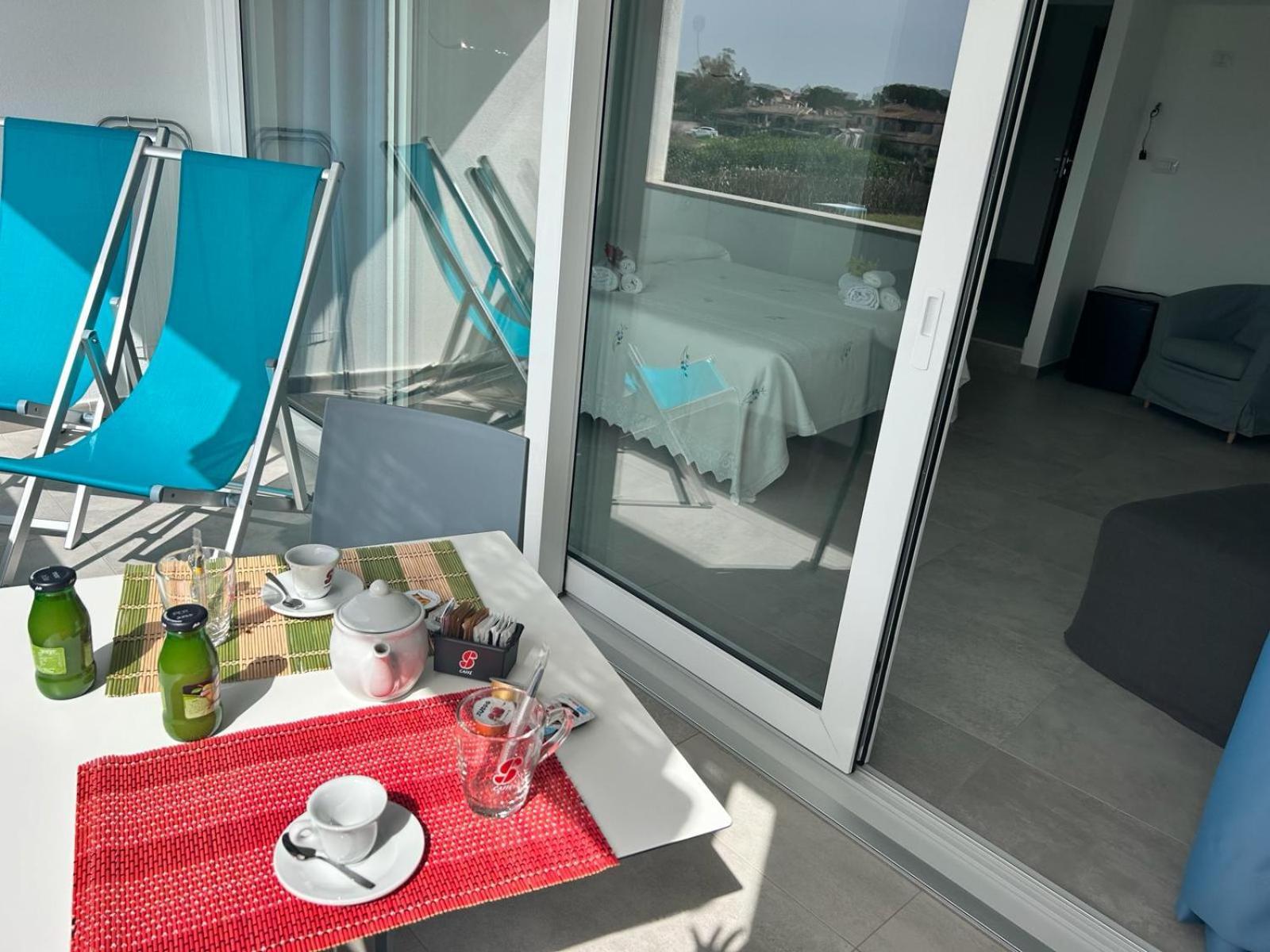Rooms, Affittacamere Maksim Golfo Aranci Exterior photo