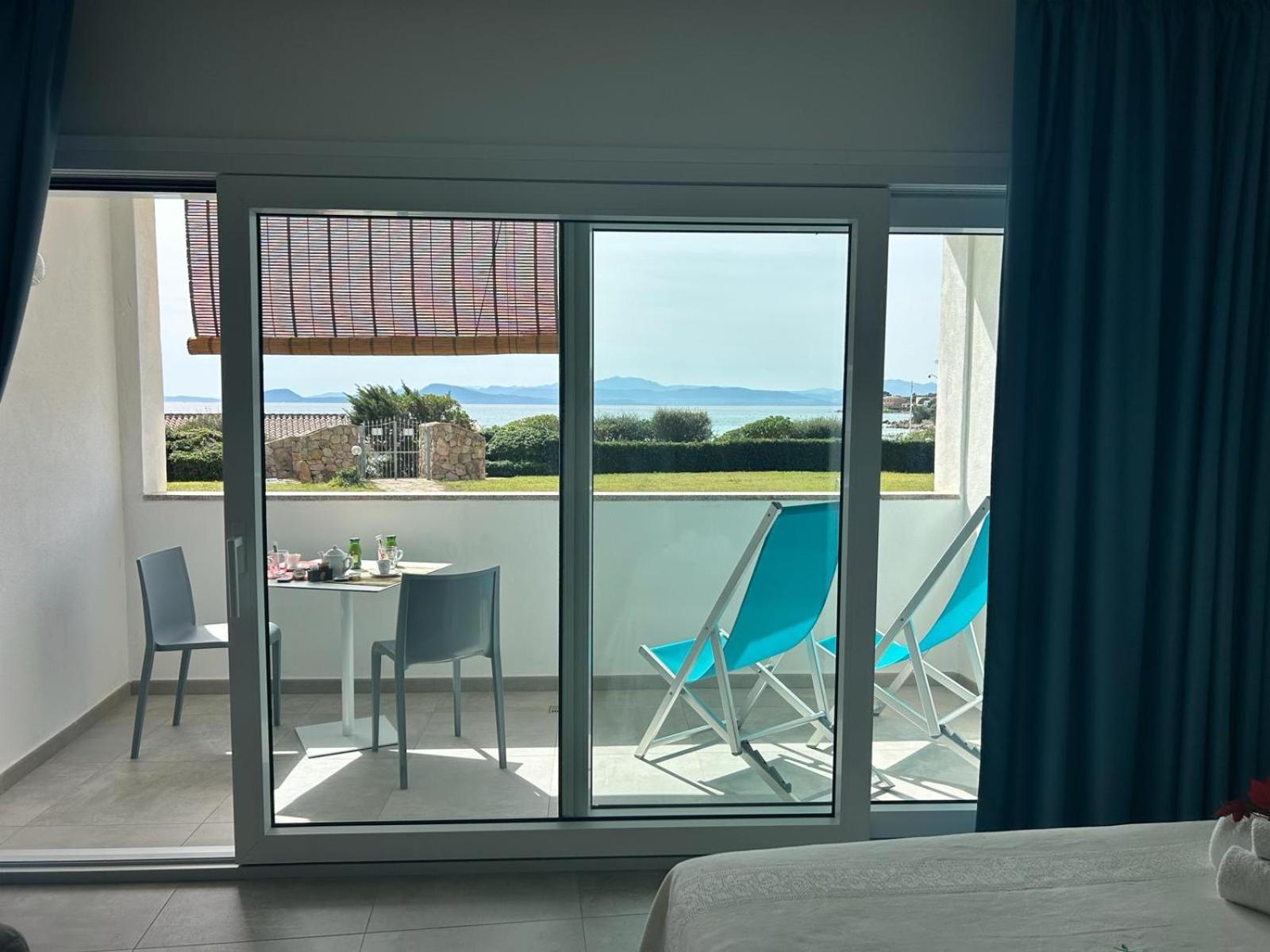 Rooms, Affittacamere Maksim Golfo Aranci Exterior photo