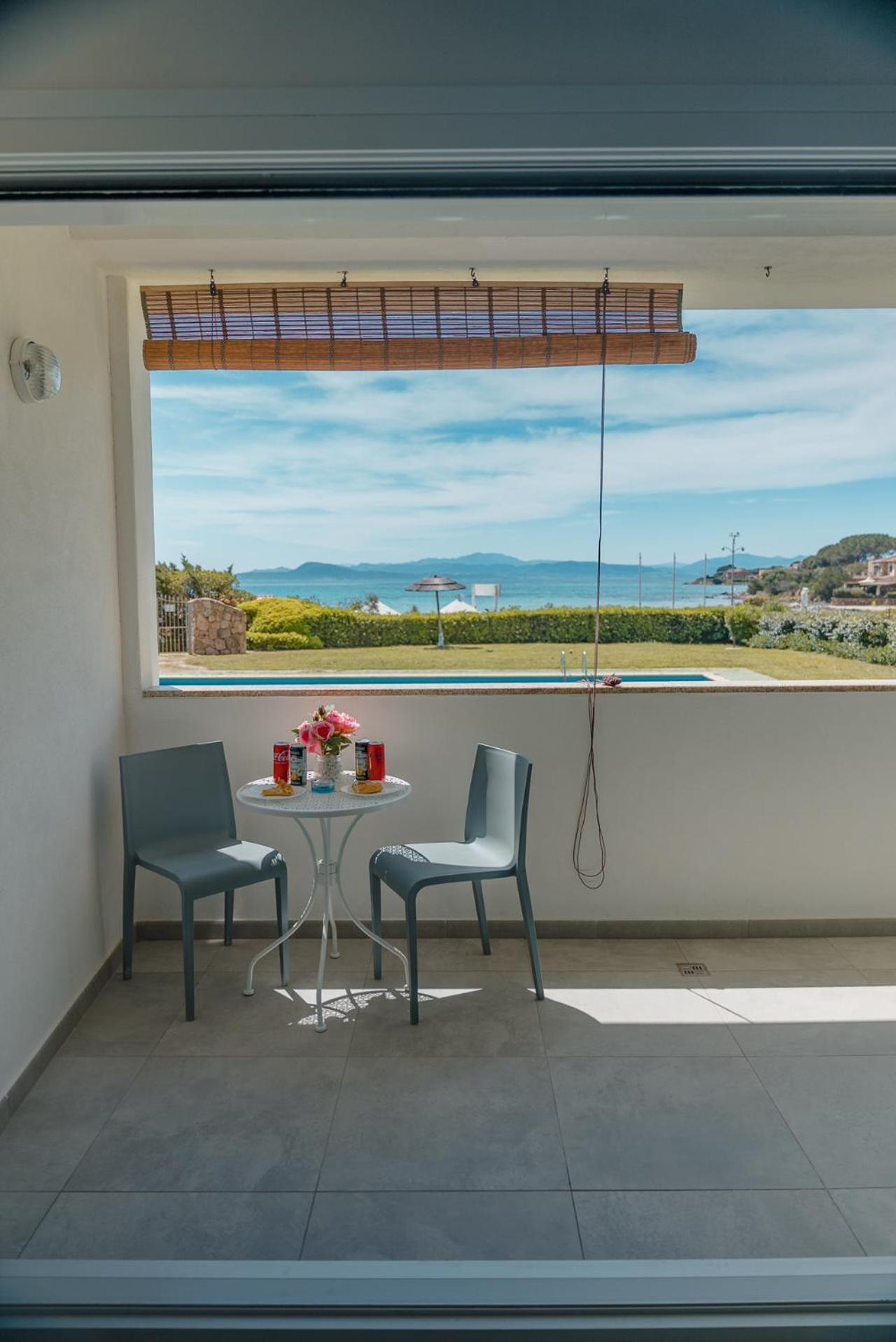 Rooms, Affittacamere Maksim Golfo Aranci Exterior photo